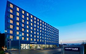 Courtyard By Marriott Luton Airport